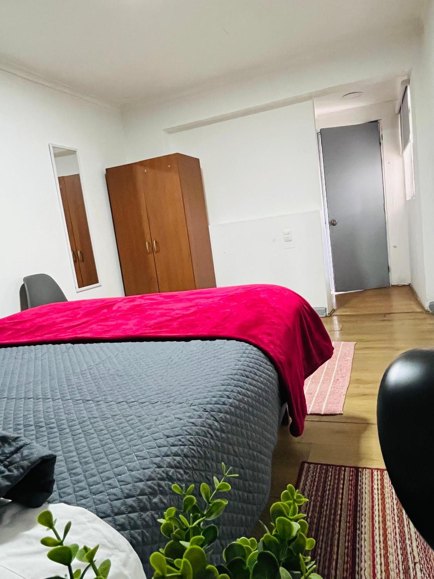 Enjoy Hostel Santiago Exterior photo